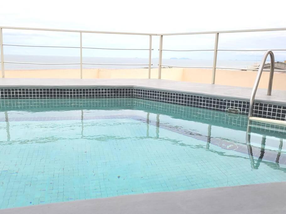 Apartamento Brejatuba Beira Mar Guaratuba Esterno foto