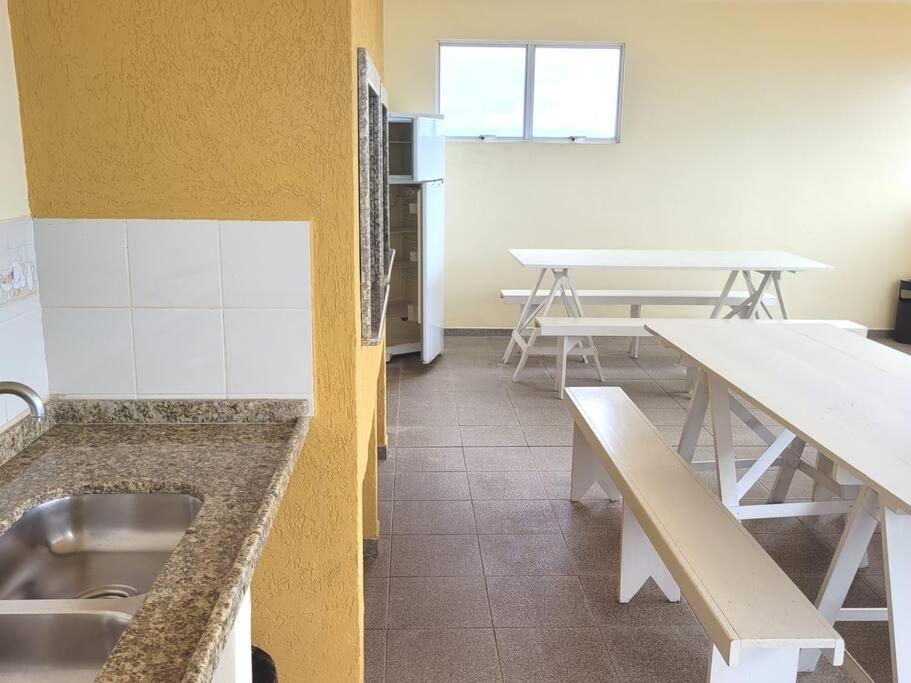 Apartamento Brejatuba Beira Mar Guaratuba Esterno foto